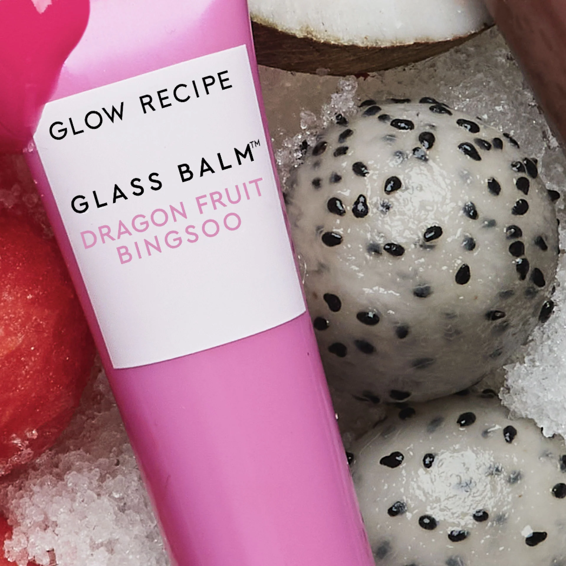 1-glass-balm-lip-treatment-37.webp Glass Balm Lip Treatment