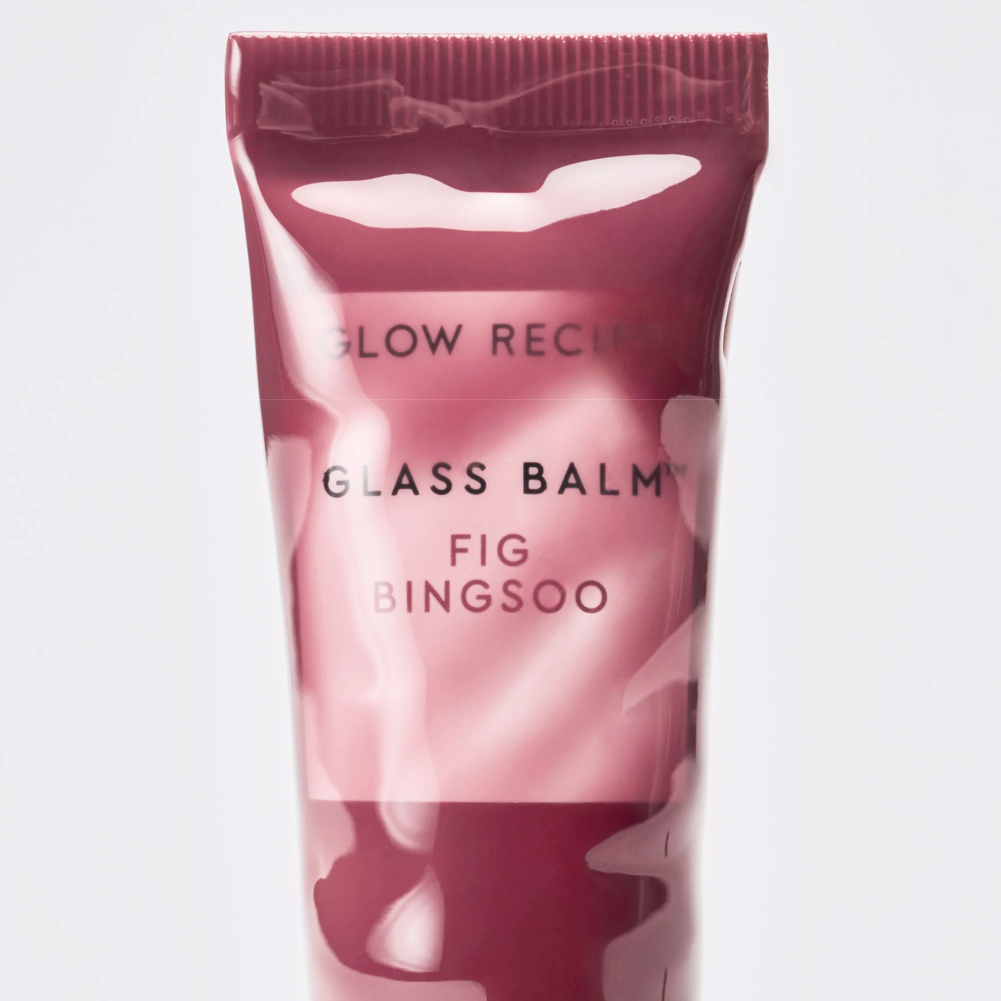 1-glass-balm-lip-treatment-9.webp Glass Balm Lip Treatment