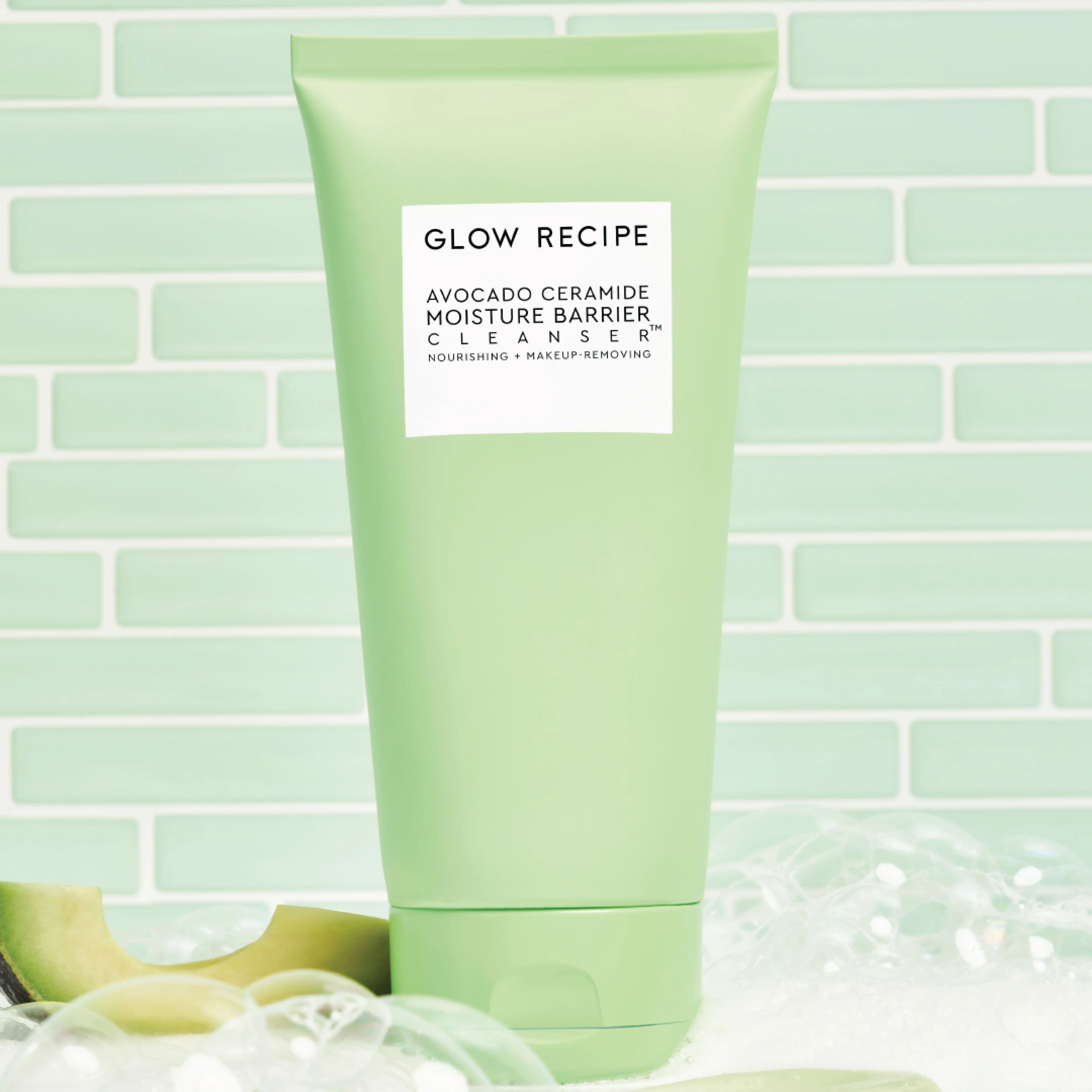 104-avocado-ceramide-moisture-barrier-cleanser-1.webp Avocado Ceramide Moisture Barrier Cleanser
