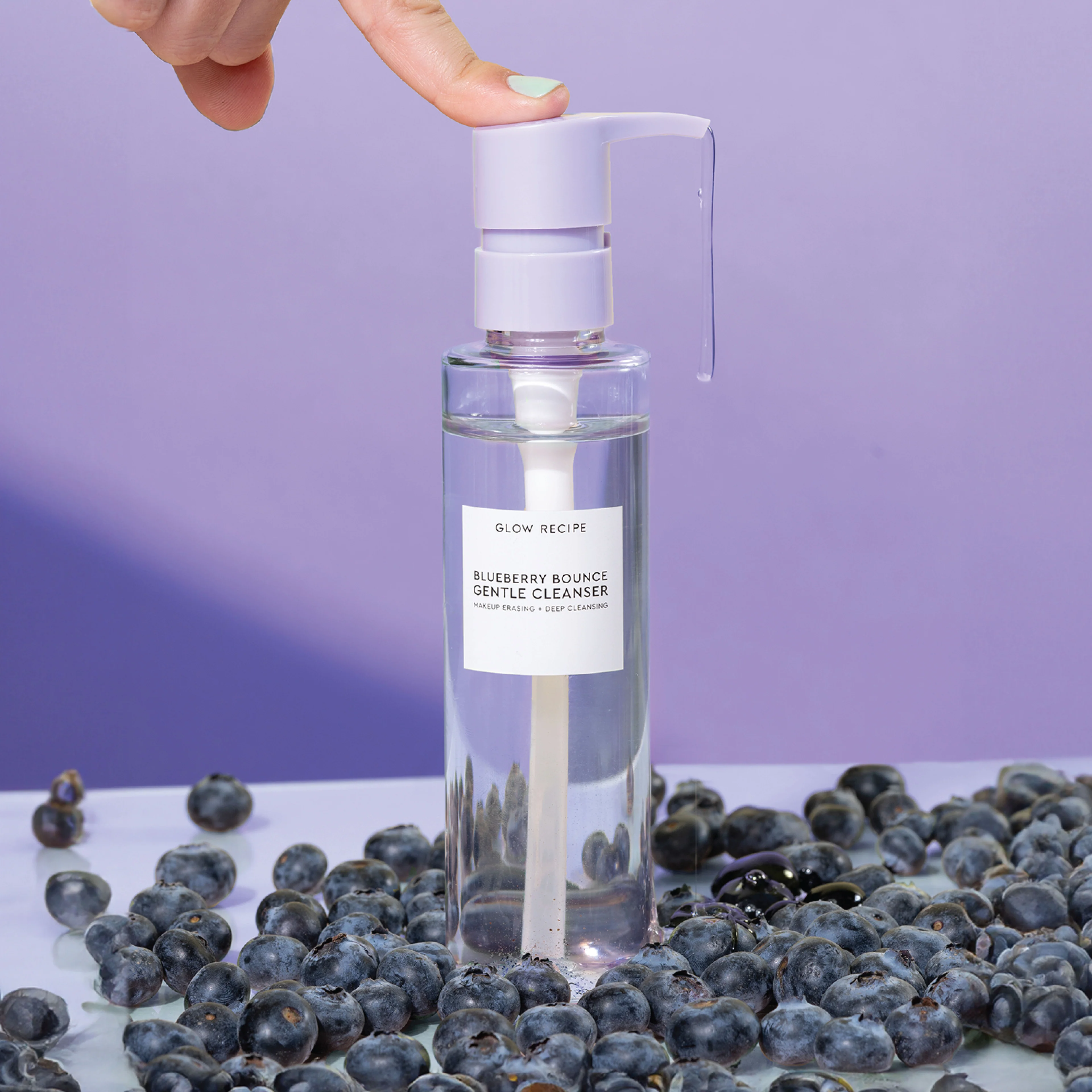 81-blueberry-bounce-gentle-cleanser-1.webp Blueberry Bounce Gentle Cleanser